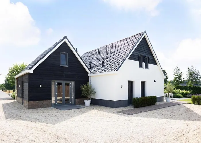 Compleet nieuw vakantiehuis Villa de Berken